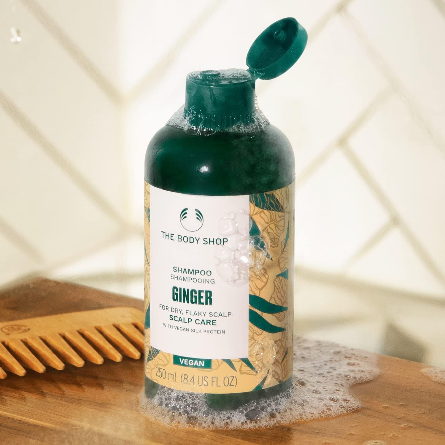 The Body Shop Ginger Anti-Dandruff Shampoo (250 ml)